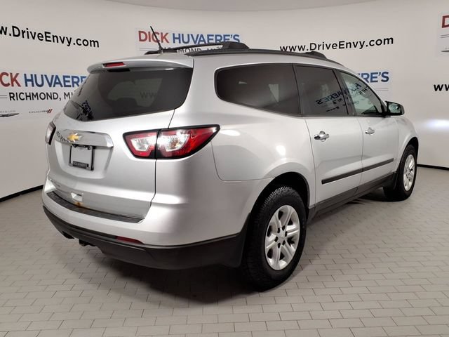Used 2017 Chevrolet Traverse LS AWD/4WD image 4