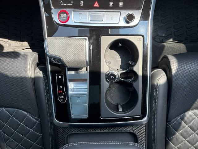 Used 2024 Audi SQ7 Prestige AWD/4WD image 24