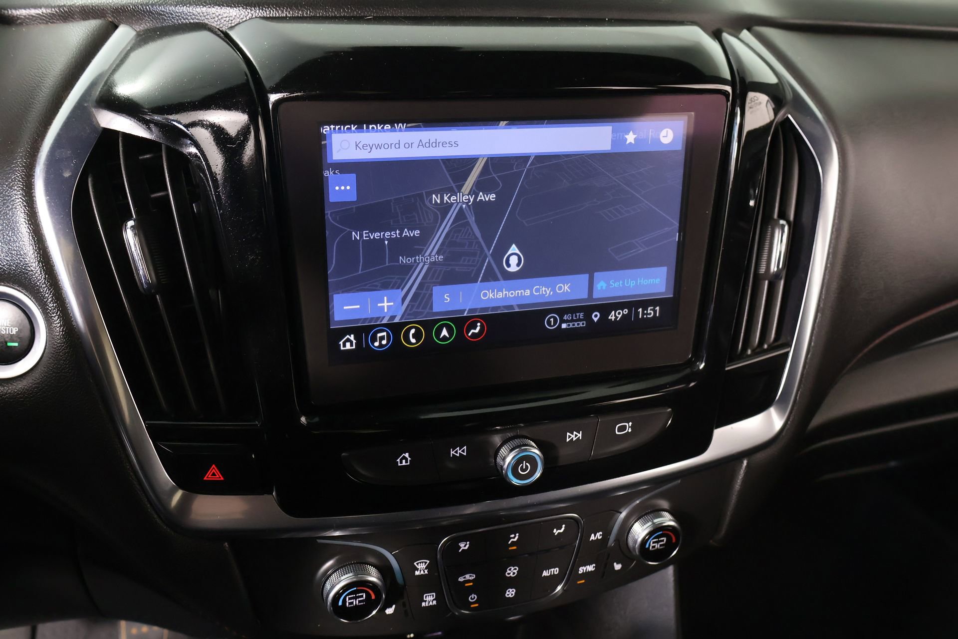 Used 2023 Chevrolet Traverse RS image 7