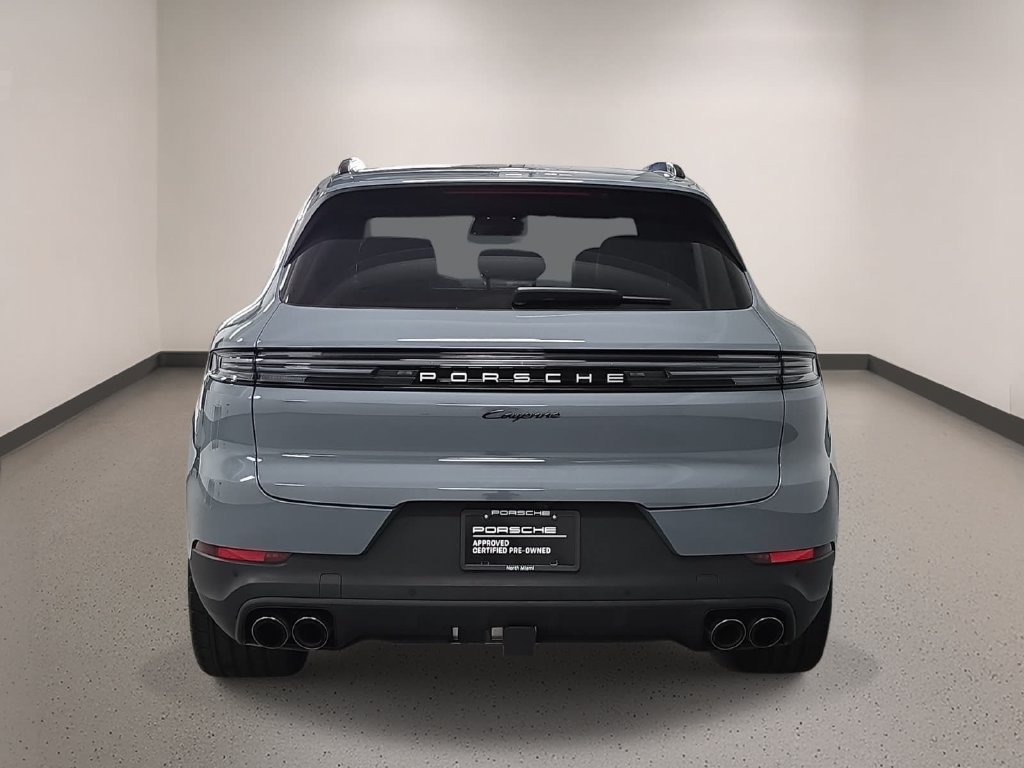 Certified 2026 Porsche Cayenne AWD/4WD image 6