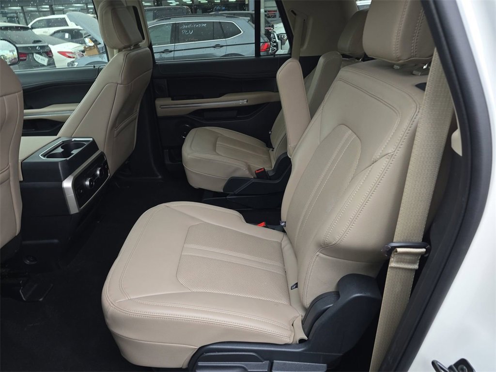 Used 2024 Ford Expedition Max Limited image 20