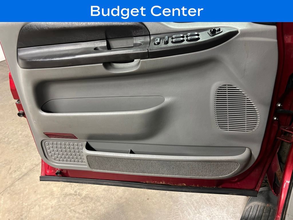 Used 2005 Ford Excursion XLS AWD/4WD image 23