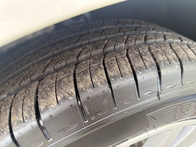 Certified 2022 Cadillac XT5 Premium Luxury w/ Technology Package image 42