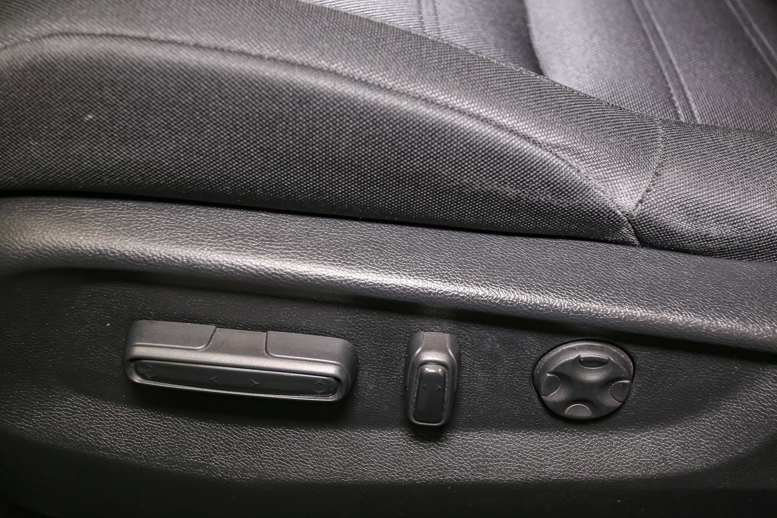 Used 2019 Honda CR-V EX image 43