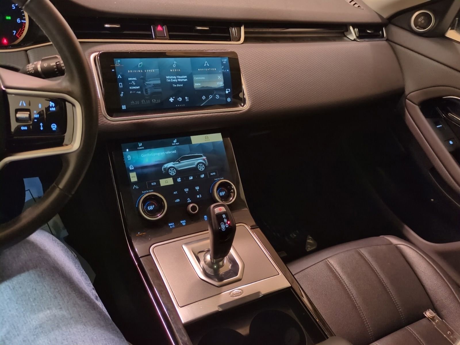 Used 2023 Land Rover Range Rover Evoque S image 21