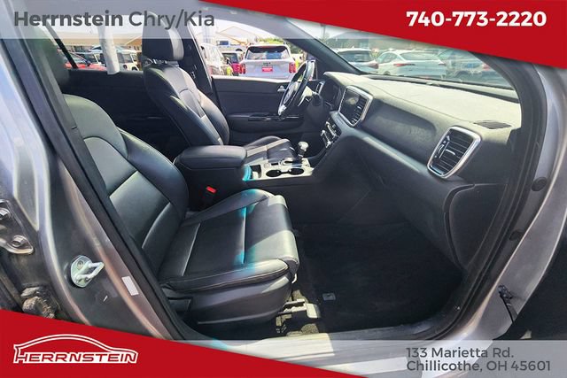 Used 2022 Kia Sportage Nightfall Edition w/ Nighfall AWD Premium Package image 25