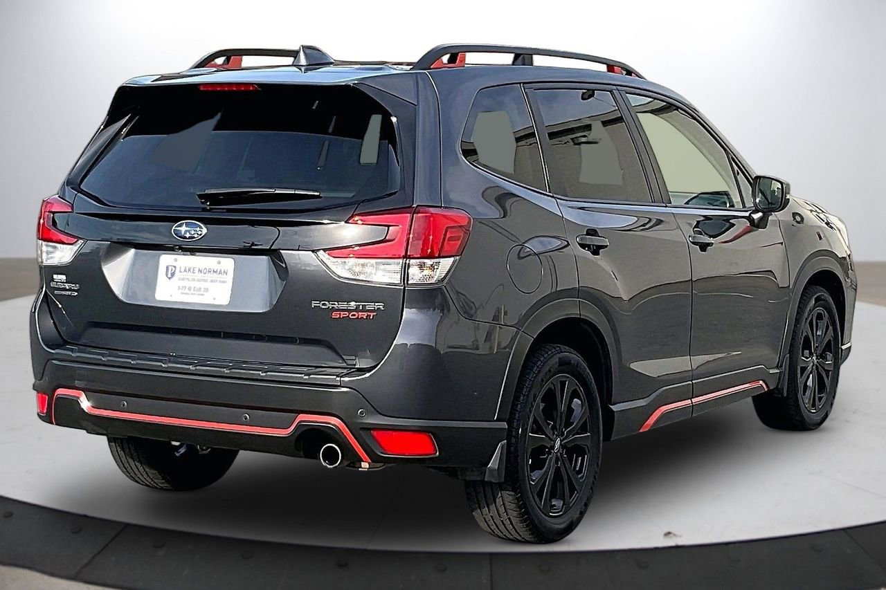 Used 2021 Subaru Forester Sport image 9