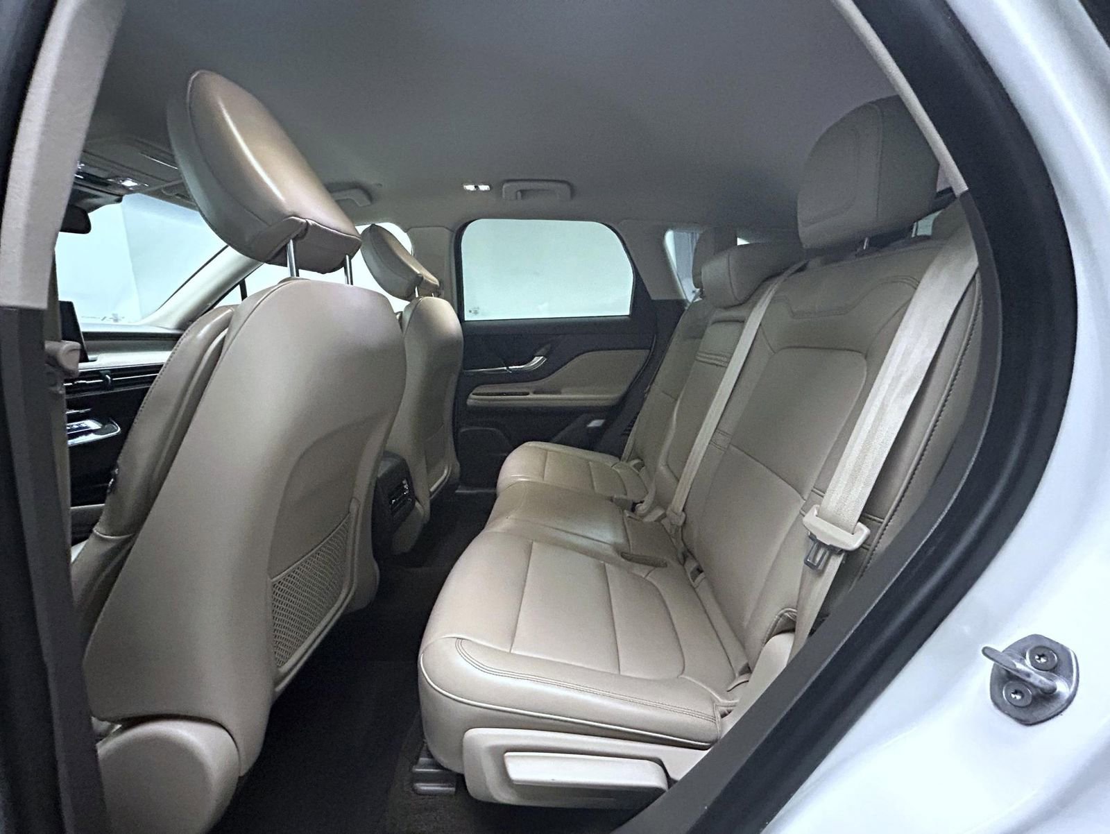 Used 2023 Lincoln Corsair AWD image 19