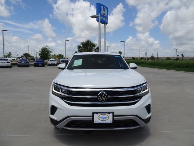 Used 2023 Volkswagen Atlas Cross Sport SE FWD image 2