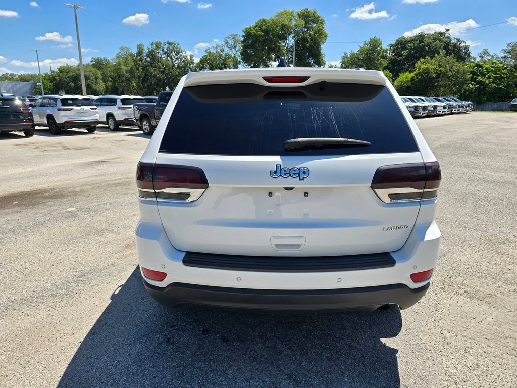 Used 2022 Jeep Grand Cherokee Laredo E RWD image 5