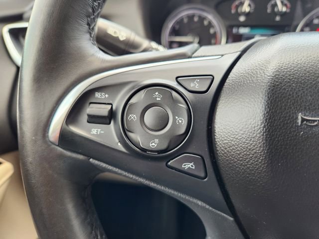 Used 2018 Buick Enclave Premium w/ LPO, Hit The Road Package FWD image 29