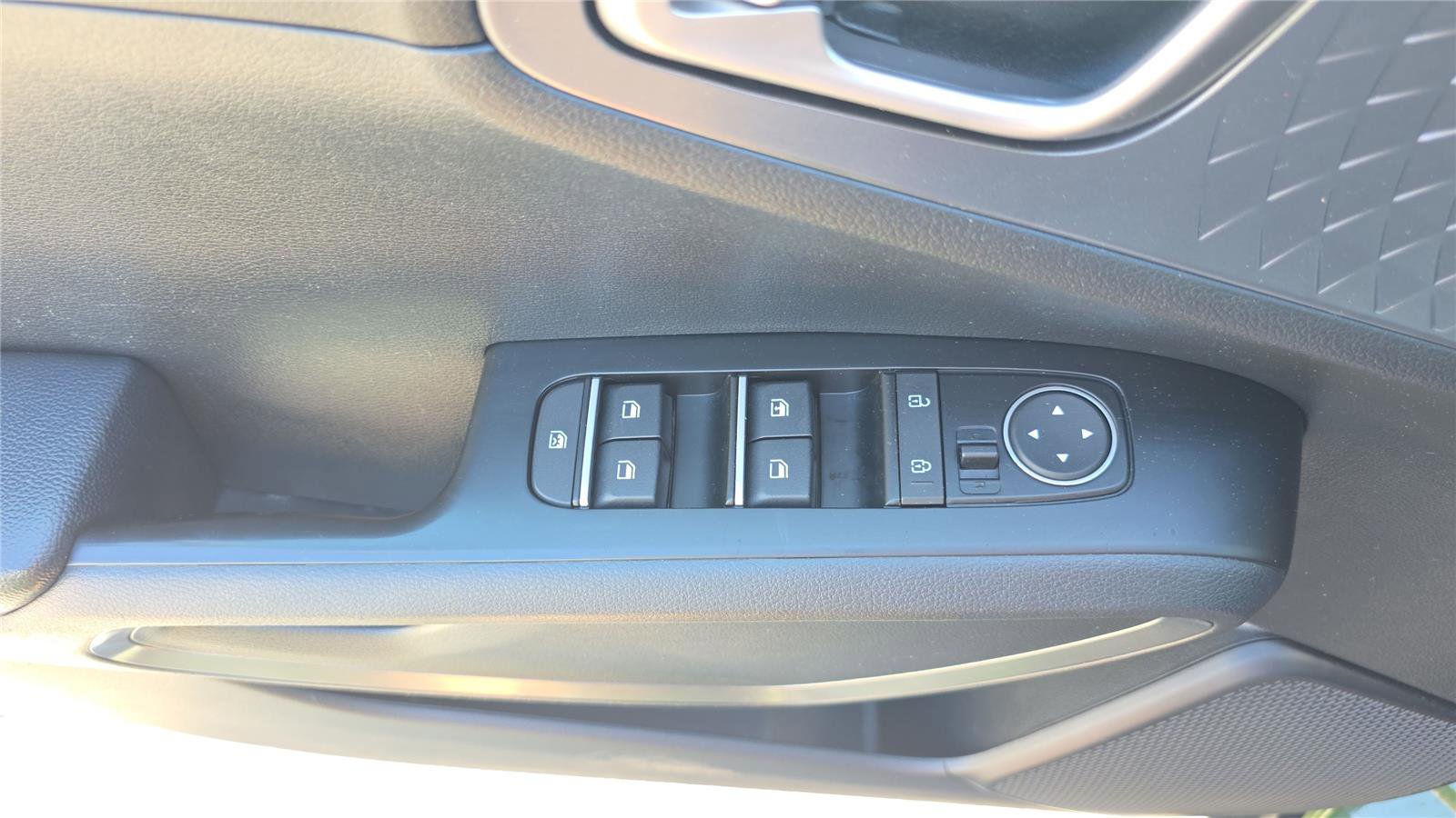 Used 2021 Kia Soul EX FWD image 23