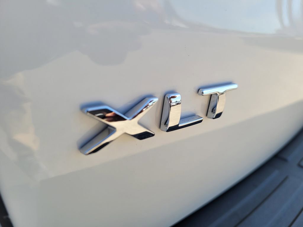 Used 2024 Ford Expedition XLT image 29