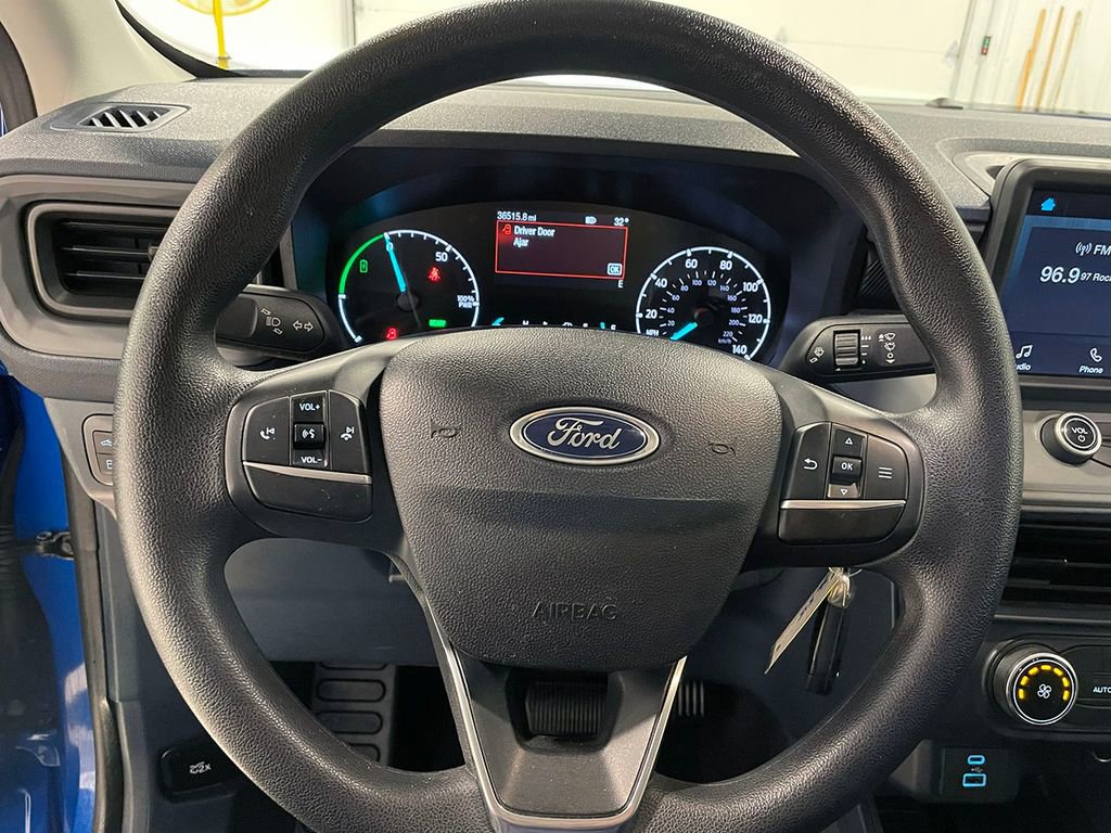 Used 2022 Ford Maverick XL image 30