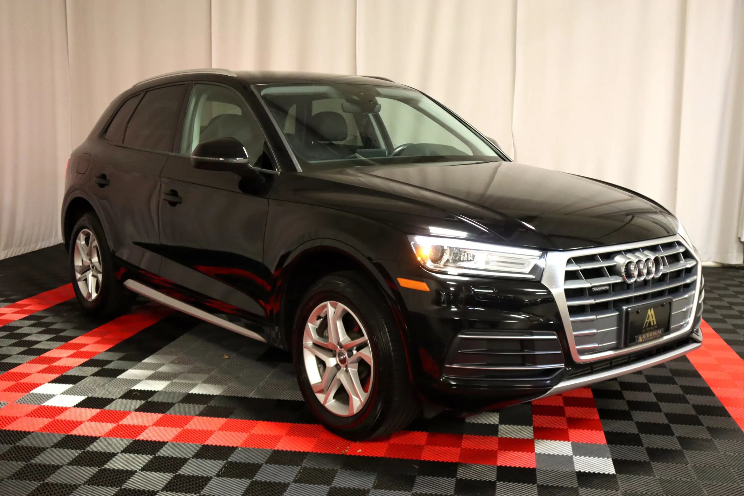 Used 2018 Audi Q5 2.0T Premium w/ Convenience Package image 6