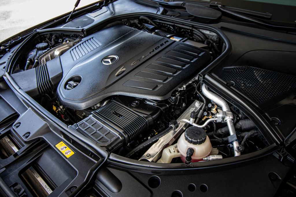 Used 2023 Mercedes-Benz S 500 4MATIC image 12