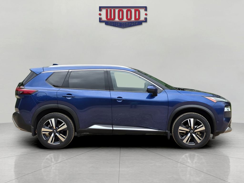 Used 2023 Nissan Rogue Platinum w/ Platinum Premium Package AWD/4WD image 2