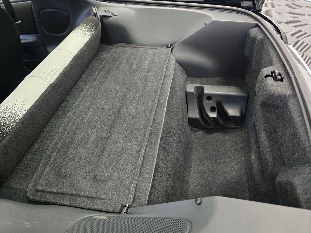 Used 1993 Chevrolet Camaro Z28 image 97