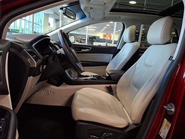 Used 2016 Ford Edge Titanium w/ Canadian Touring Package FWD image 12