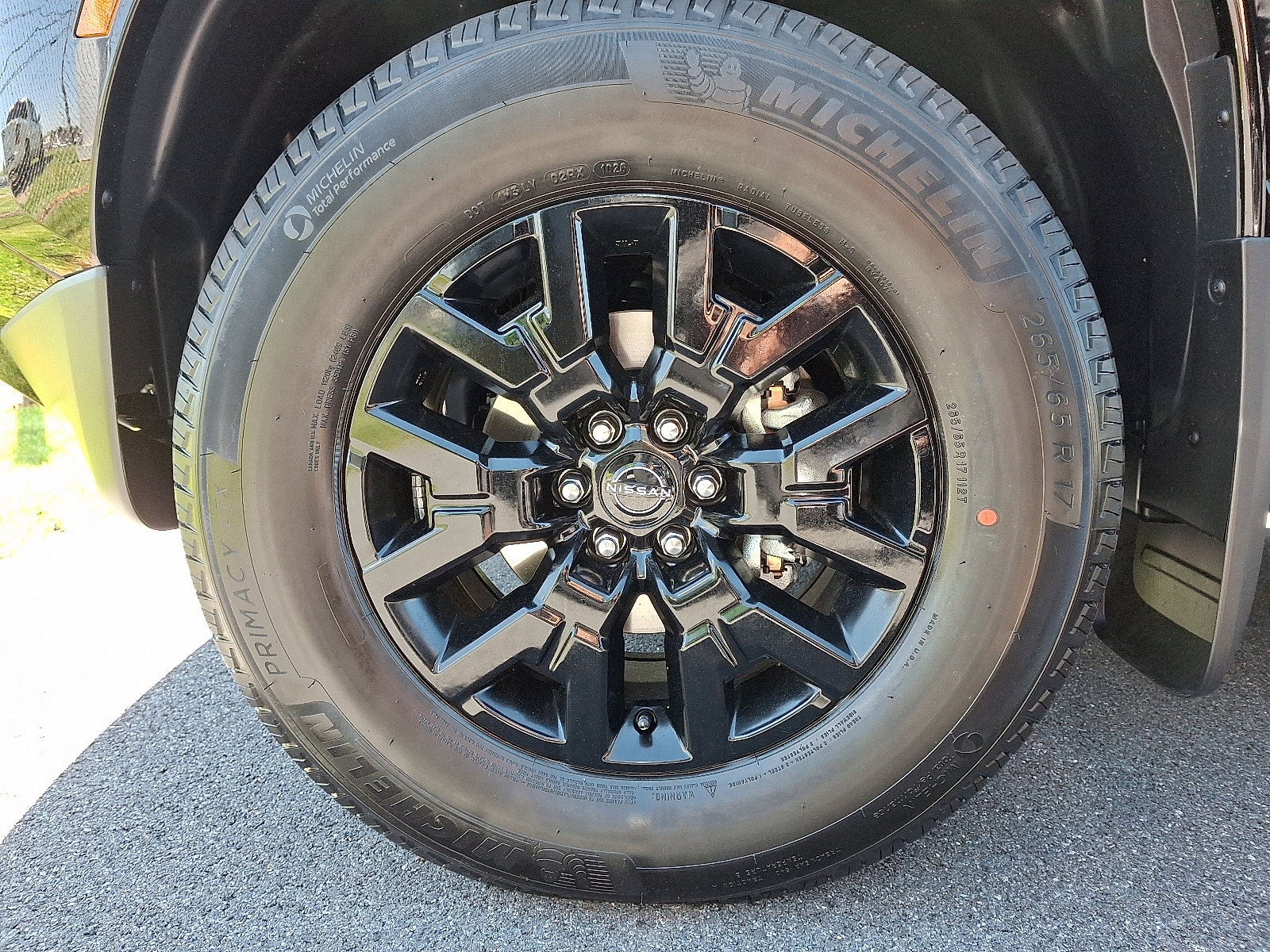New 2026 Nissan Frontier SV w/ SV Convenience Package AWD/4WD image 4