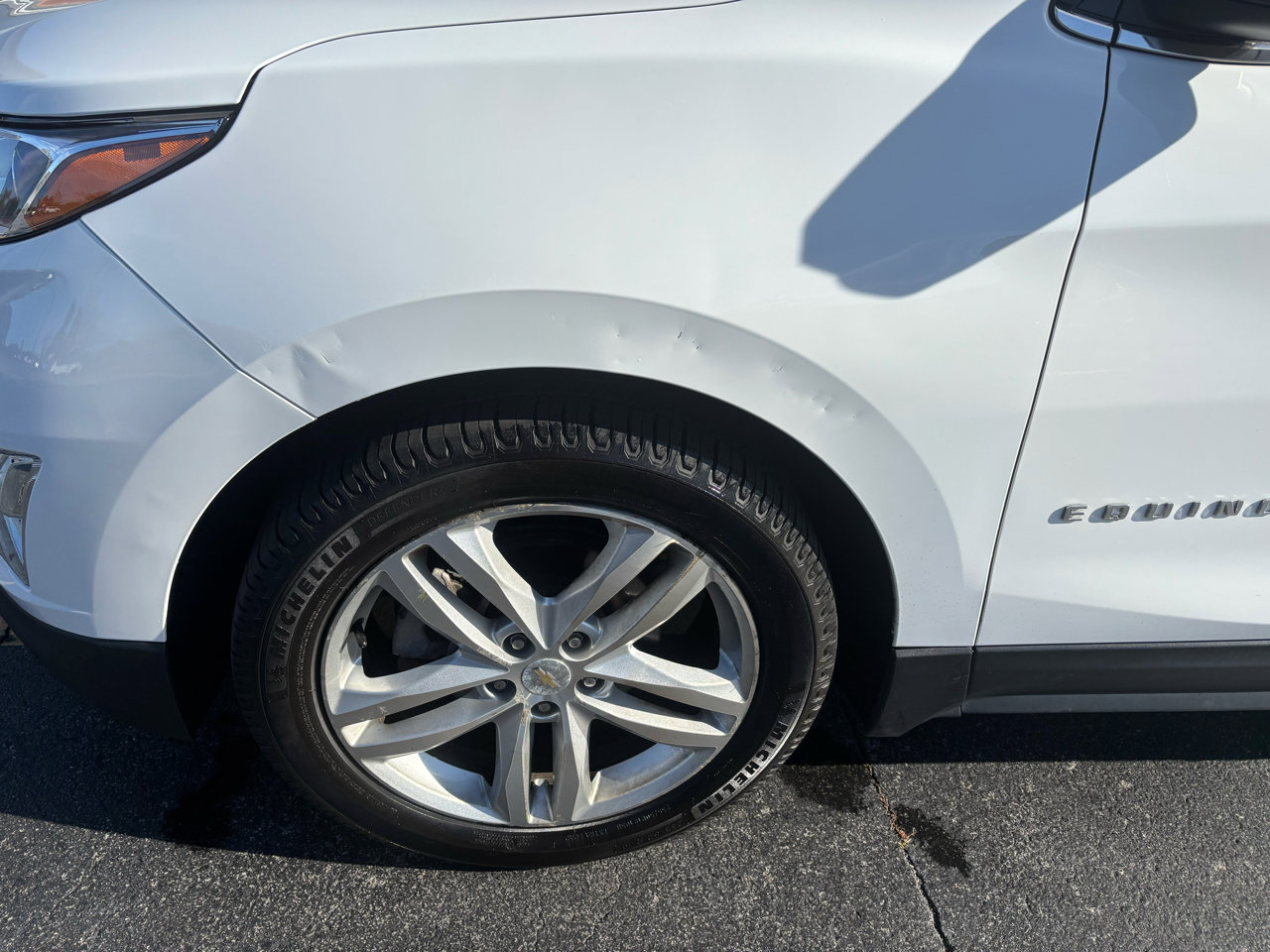 Used 2019 Chevrolet Equinox Premier image 15