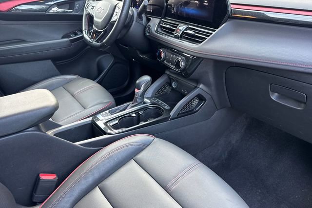 Used 2024 Chevrolet TrailBlazer RS image 19