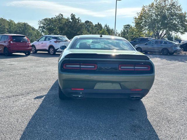 Used 2022 Dodge Challenger SXT w/ Plus Package RWD image 6