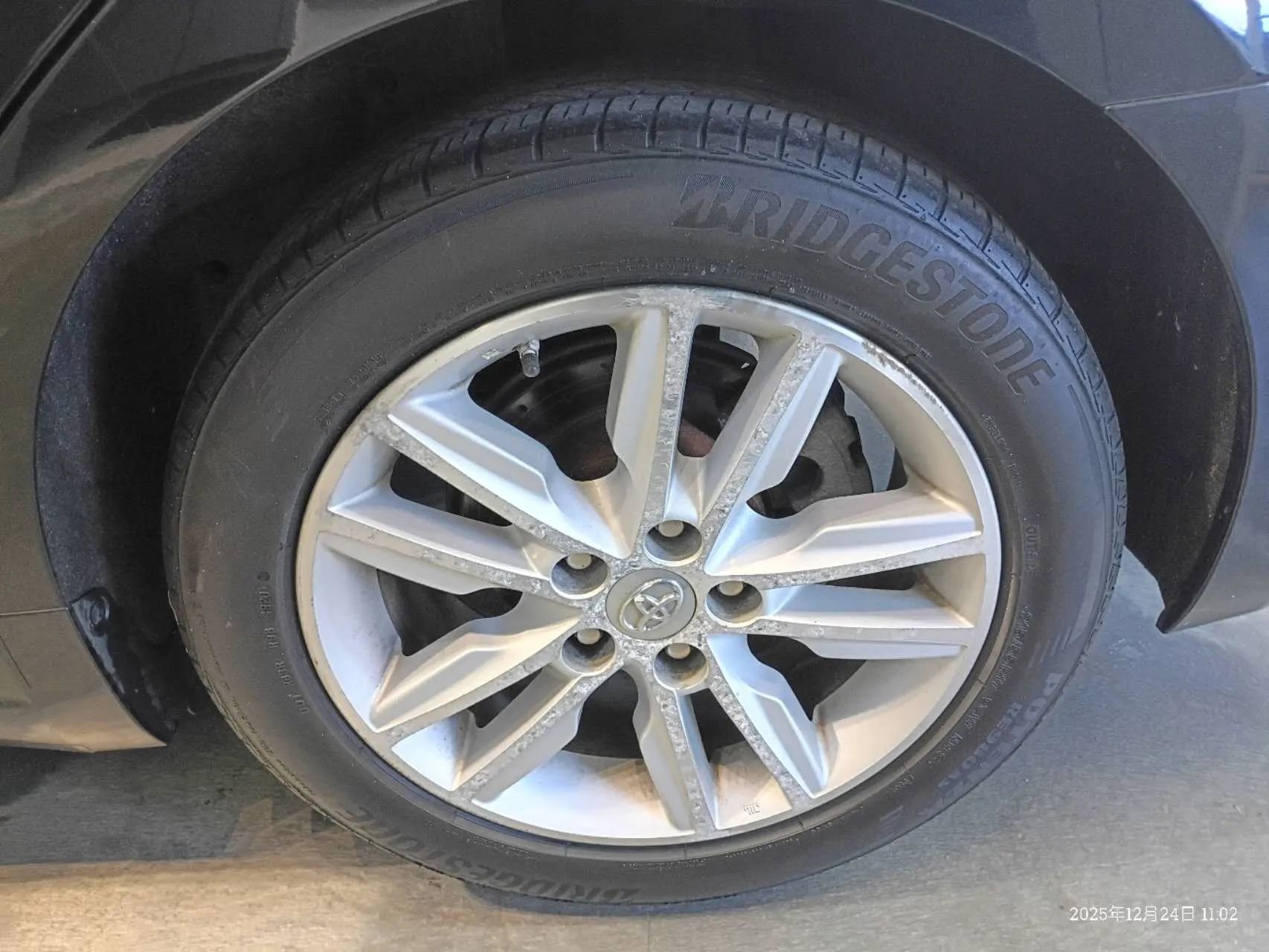 Used 2015 Toyota Avalon XLE image 35