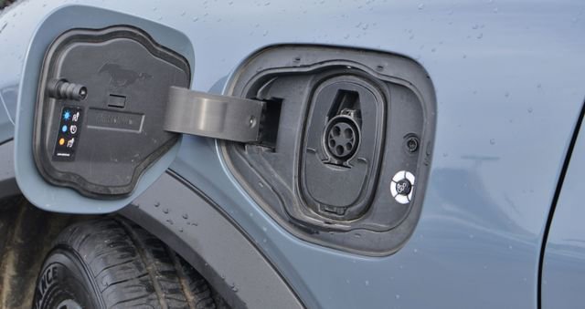 Used 2024 Ford Mustang Mach-E Select w/ Comfort Package Lite AWD/4WD image 28