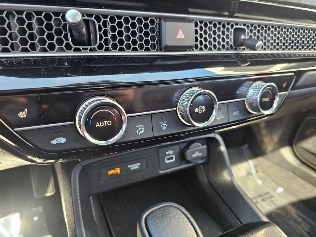 Used 2024 Honda Civic EX-L image 29