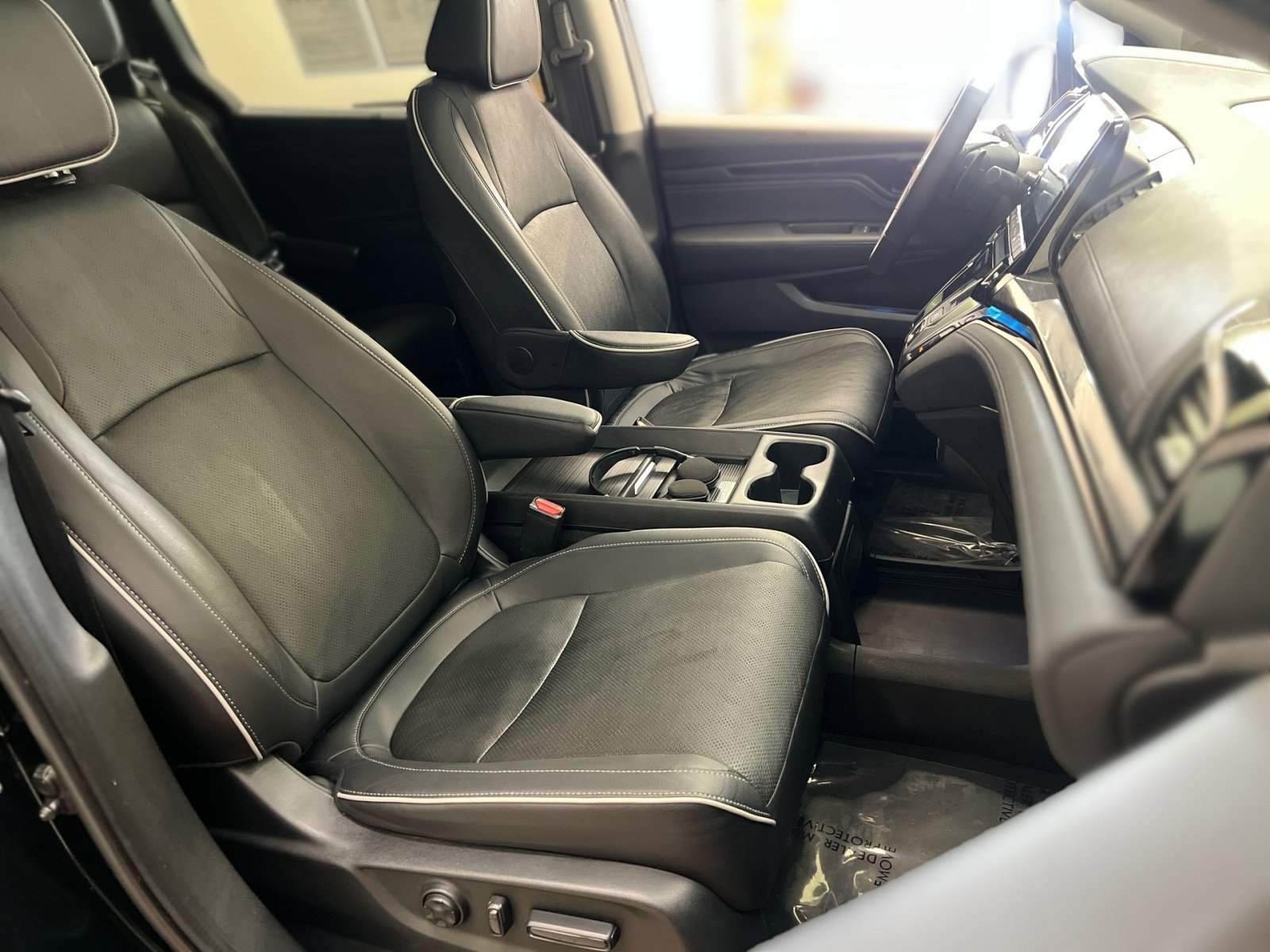 Used 2021 Honda Odyssey Elite image 27