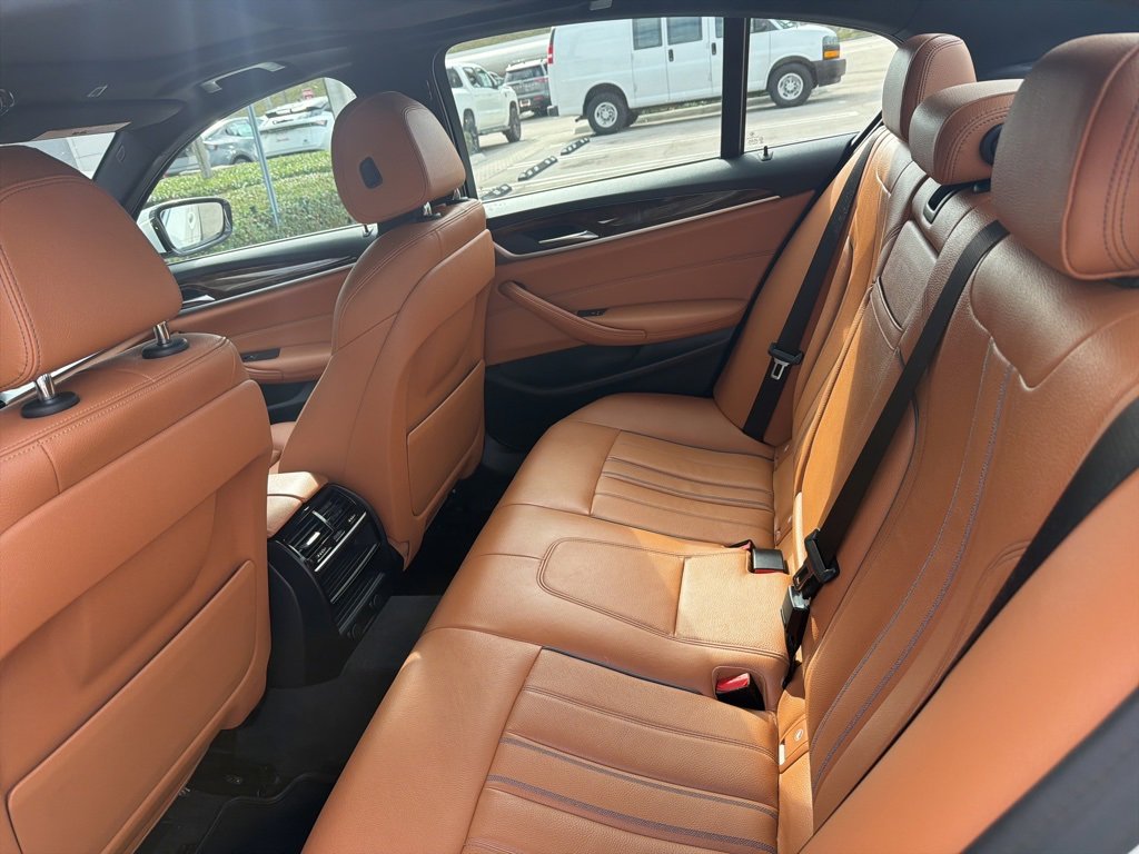 Used 2019 BMW 540i xDrive w/ Convenience Package image 10