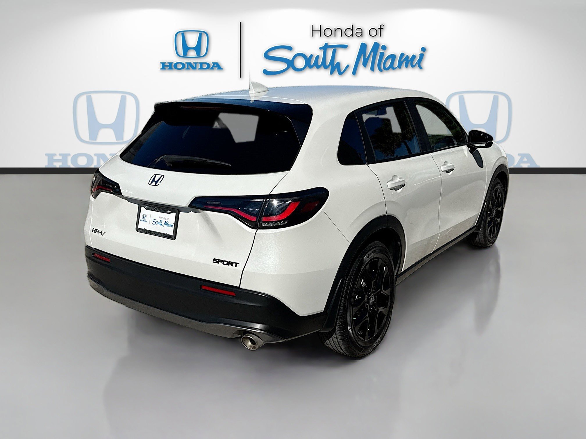 Certified 2024 Honda HR-V Sport image 7