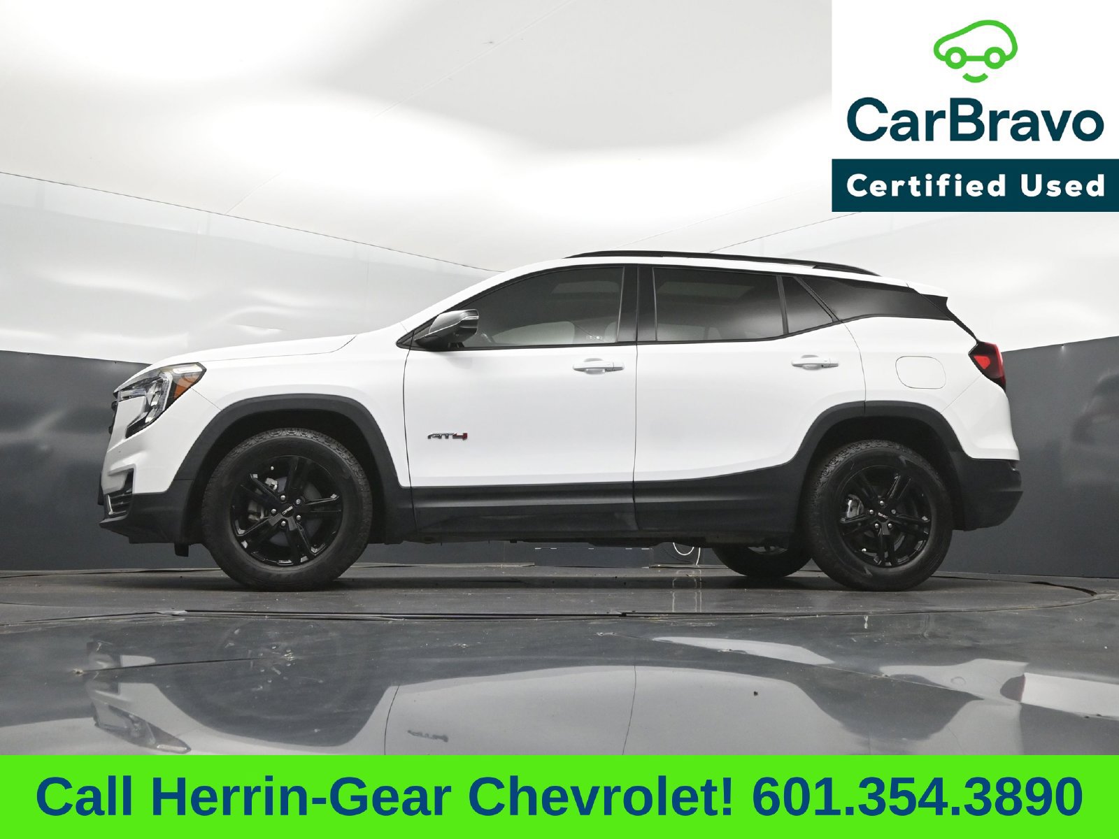 Used 2022 GMC Terrain AT4 w/ Infotainment Package II AWD/4WD image 39