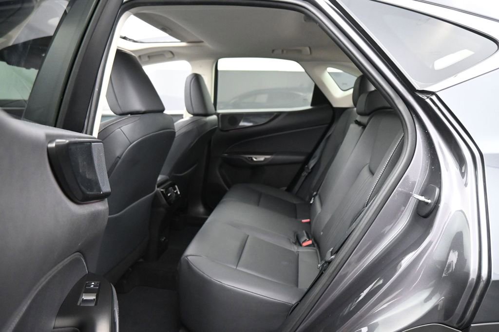 Used 2023 Lexus NX 350 AWD image 16