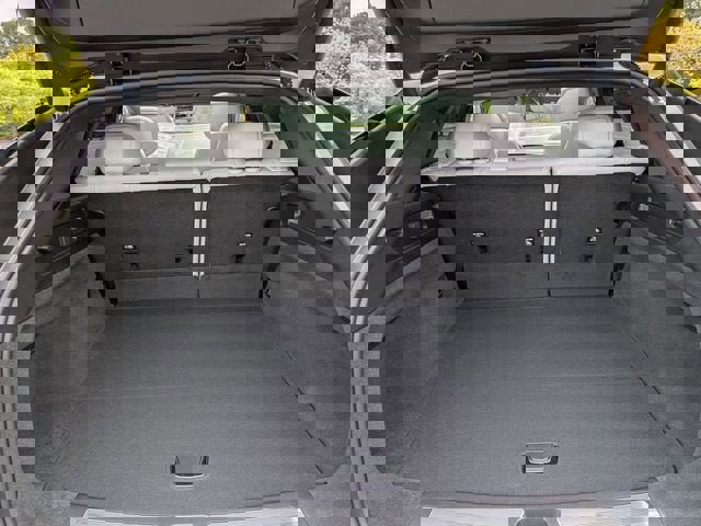 New 2026 Cadillac Lyriq Luxury image 23