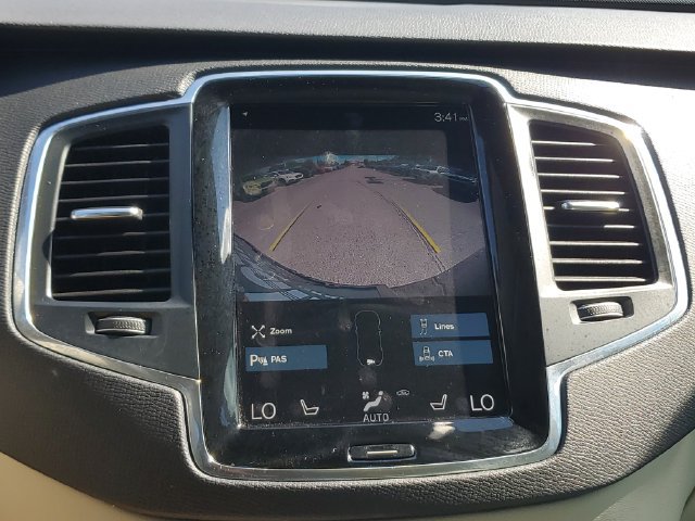 Used 2021 Volvo XC90 T5 Momentum w/ Climate Package FWD image 29