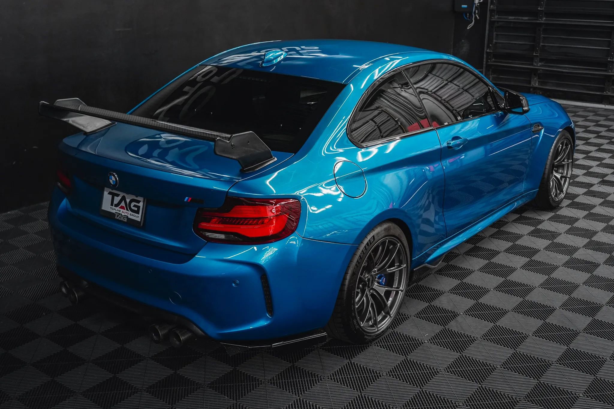 Used 2018 BMW M2 RWD image 25