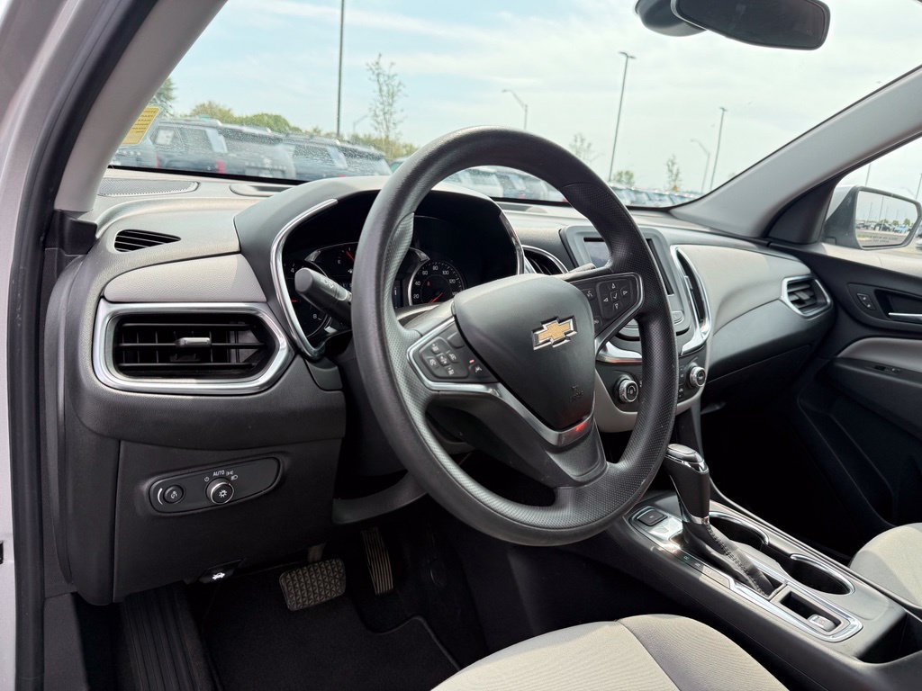 Used 2021 Chevrolet Equinox LT AWD/4WD image 10