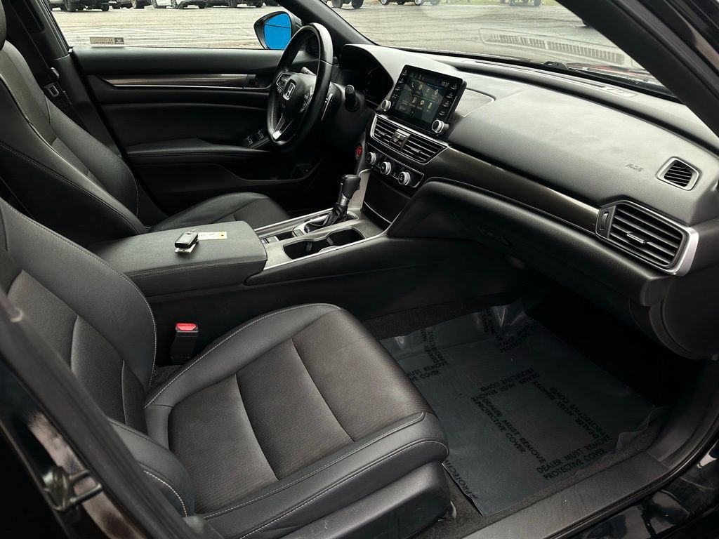 Used 2019 Honda Accord Sport image 15