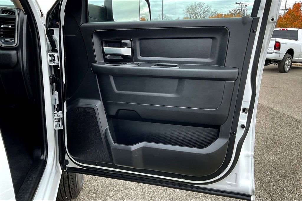 Used 2019 RAM 3500 Tradesman image 21