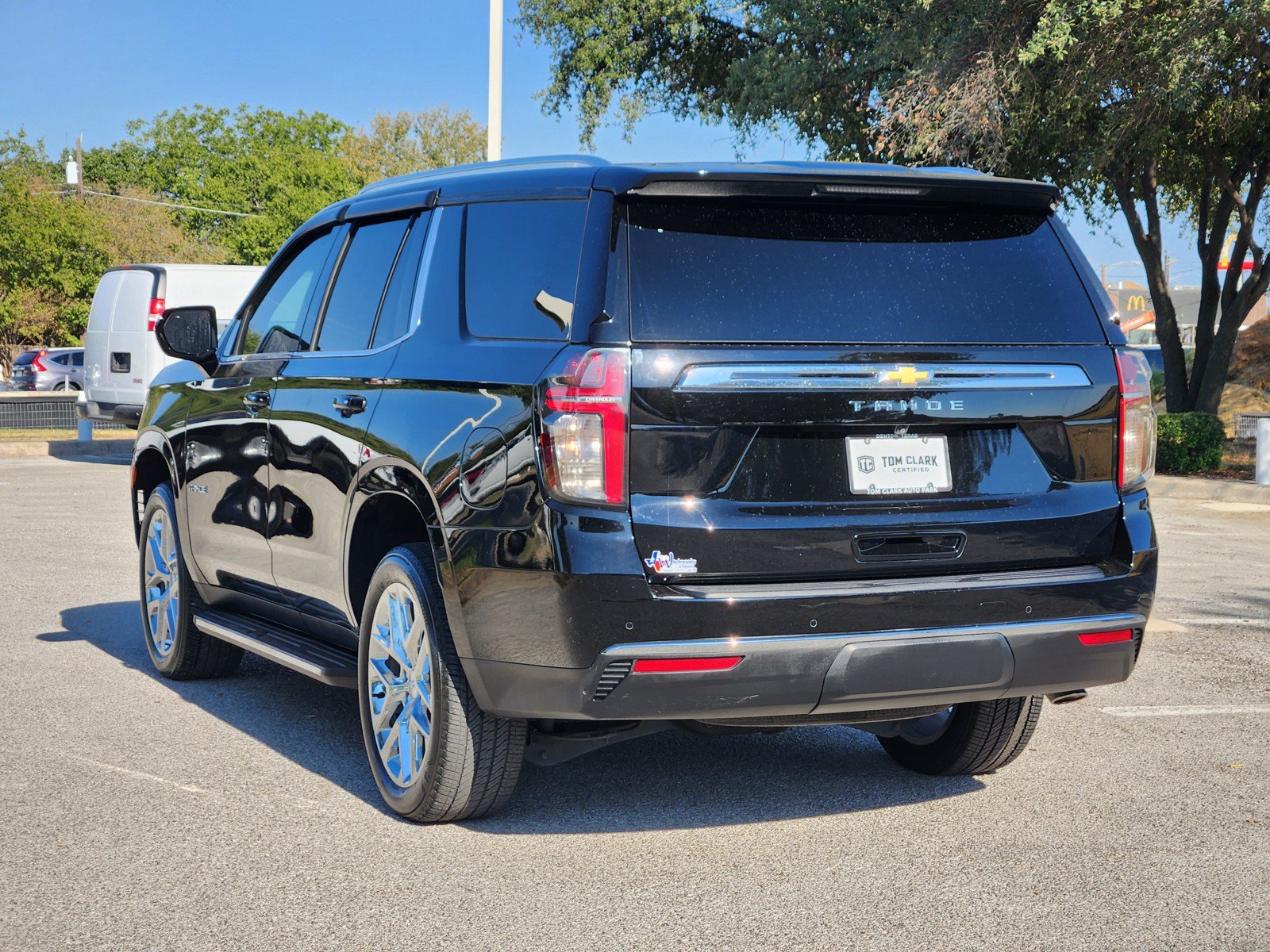 Used 2024 Chevrolet Tahoe LS w/ Driver Alert Package RWD image 4