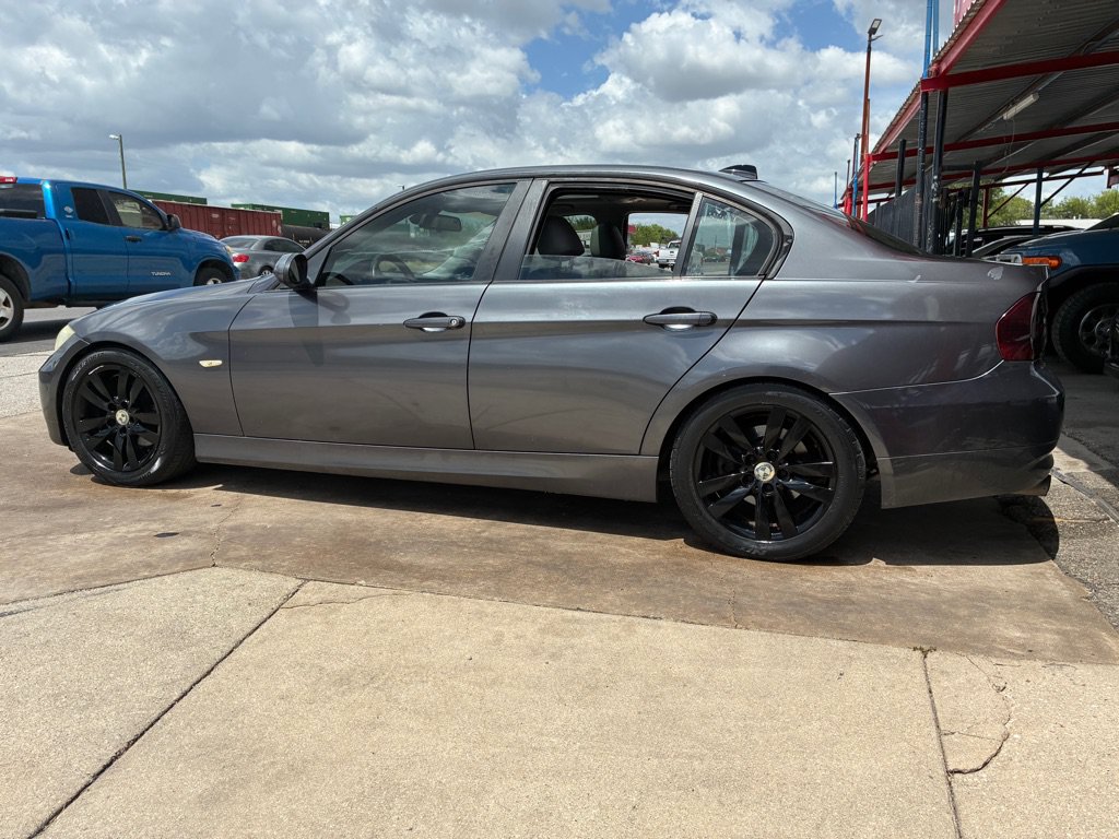 Used 2006 BMW 325i Sedan RWD image 14