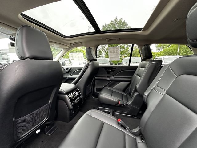 Certified 2024 Lincoln Aviator AWD w/ Premium Package image 18