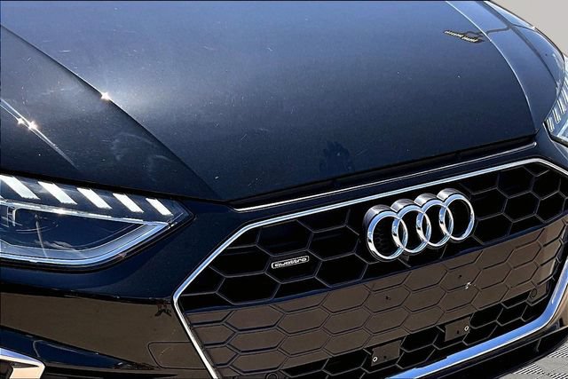 Used 2023 Audi A4 2.0T Premium w/ Convenience Package AWD/4WD image 30