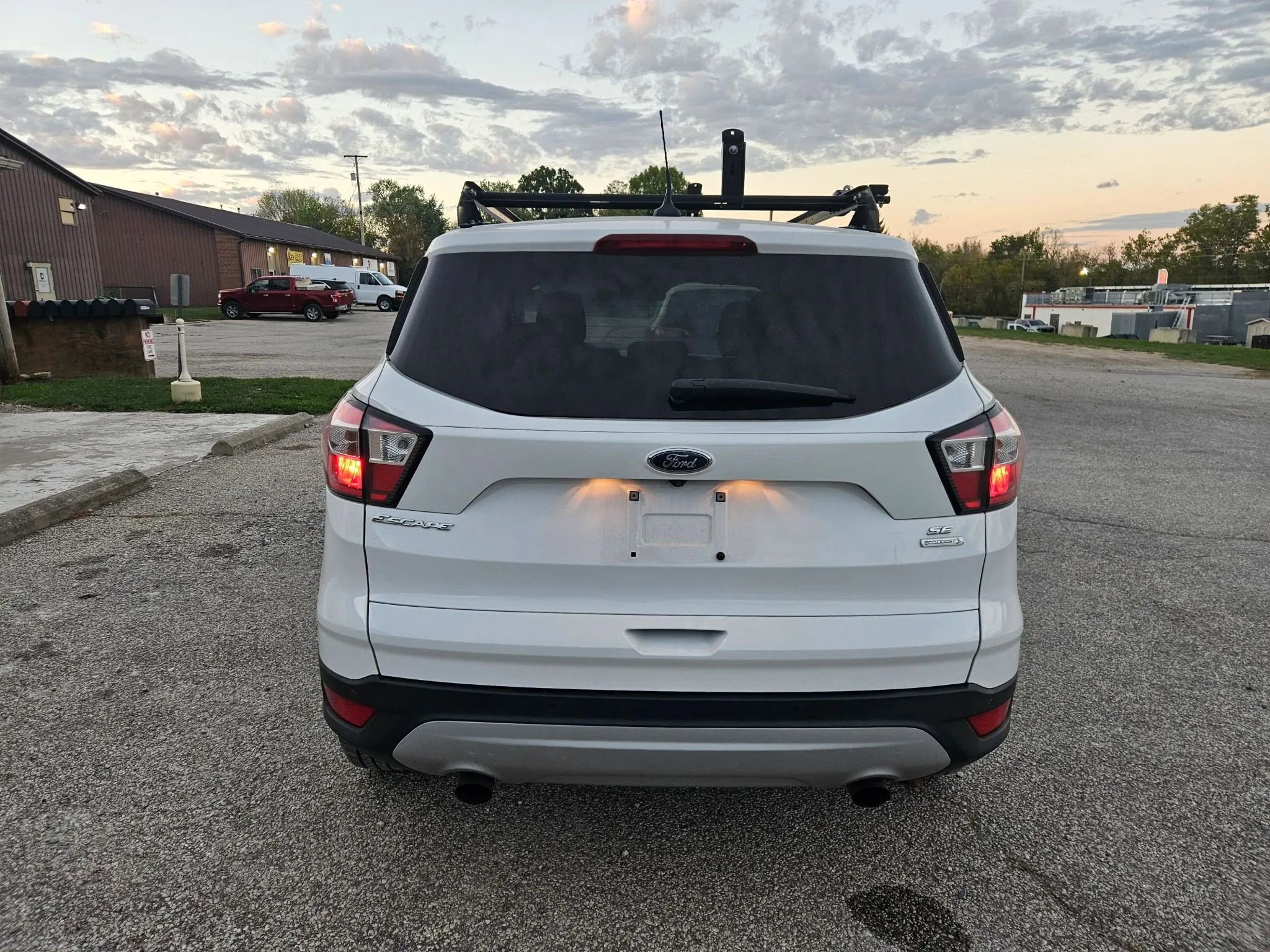 Used 2018 Ford Escape SE w/ SE Sync 3 Package image 7