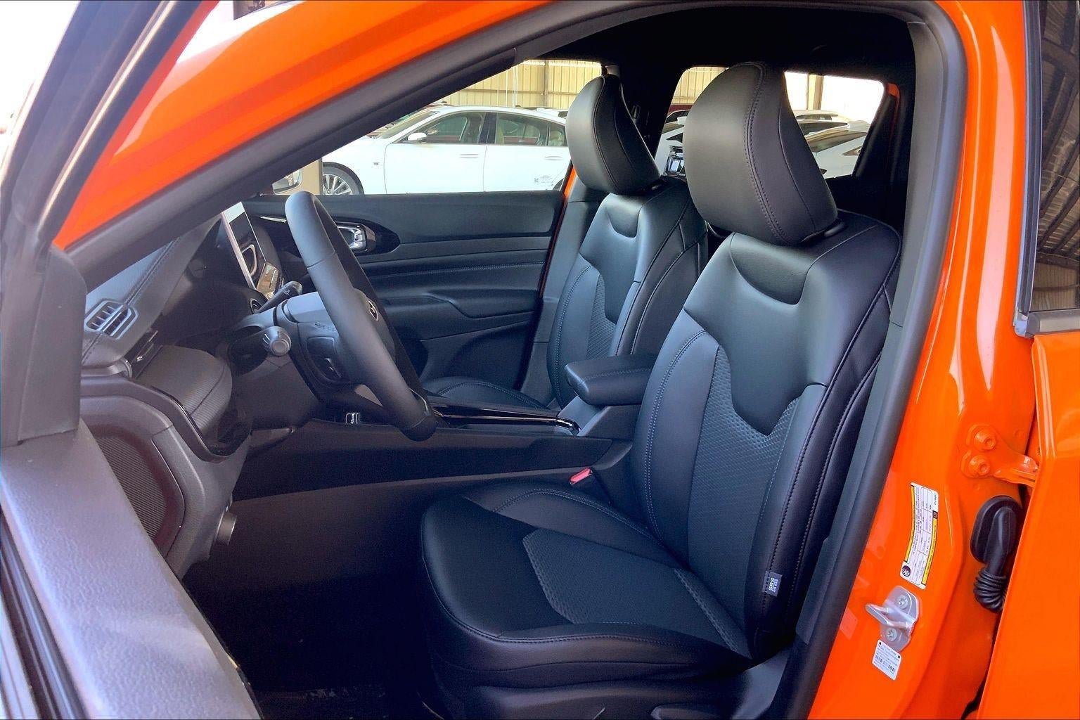 New 2026 Jeep Compass Latitude AWD/4WD image 9