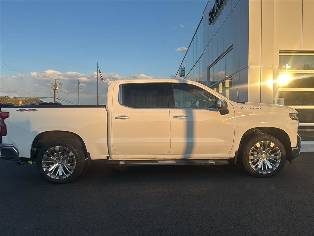 Used 2020 Chevrolet Silverado 1500 LTZ w/ LTZ Plus Package AWD/4WD image 8