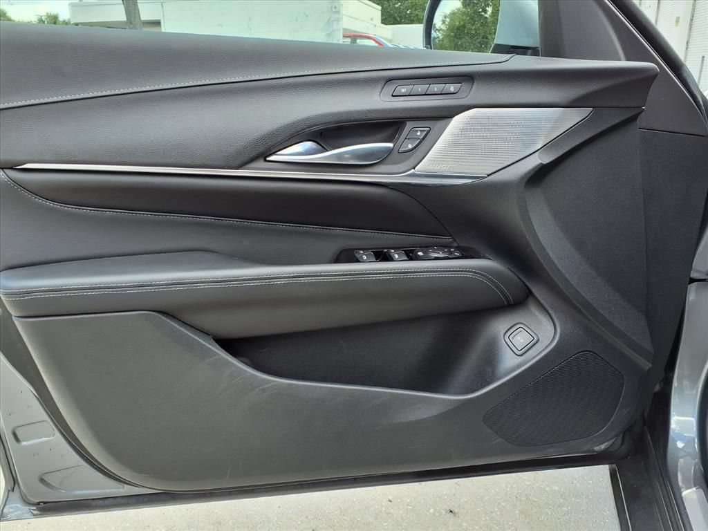 Used 2020 Cadillac CT4 Premium Luxury RWD image 13