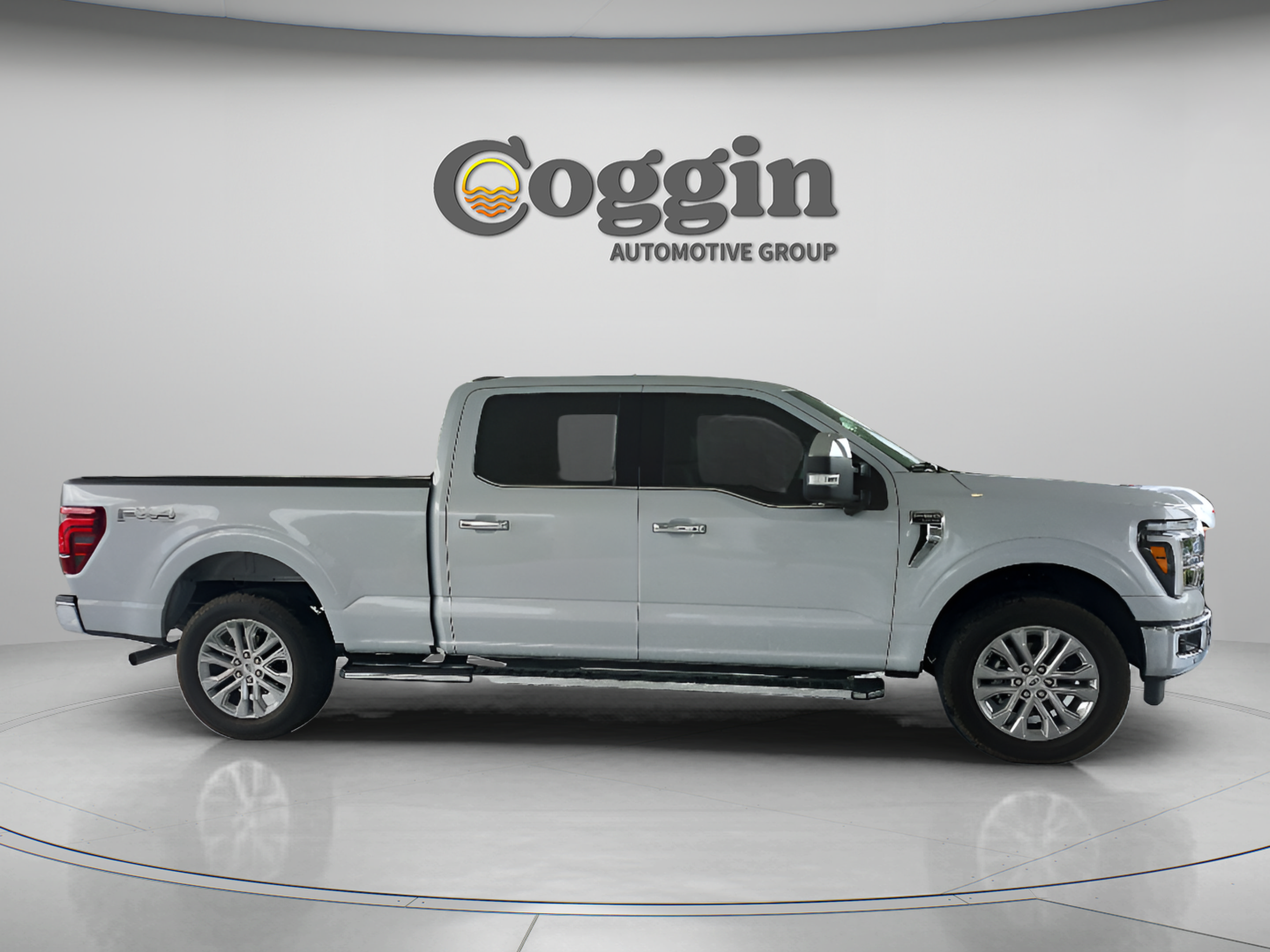 Used 2025 Ford F150 Lariat w/ Equipment Group 501A Mid AWD/4WD image 6